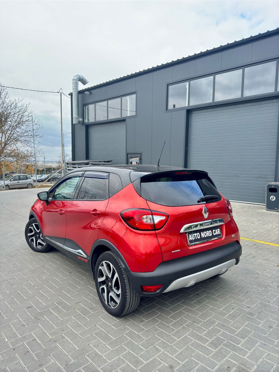 Renault Captur foto 2