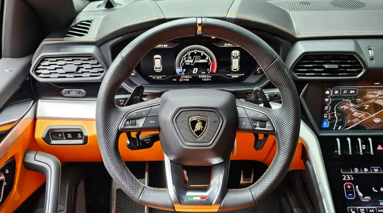 Lamborghini Urus фото 7