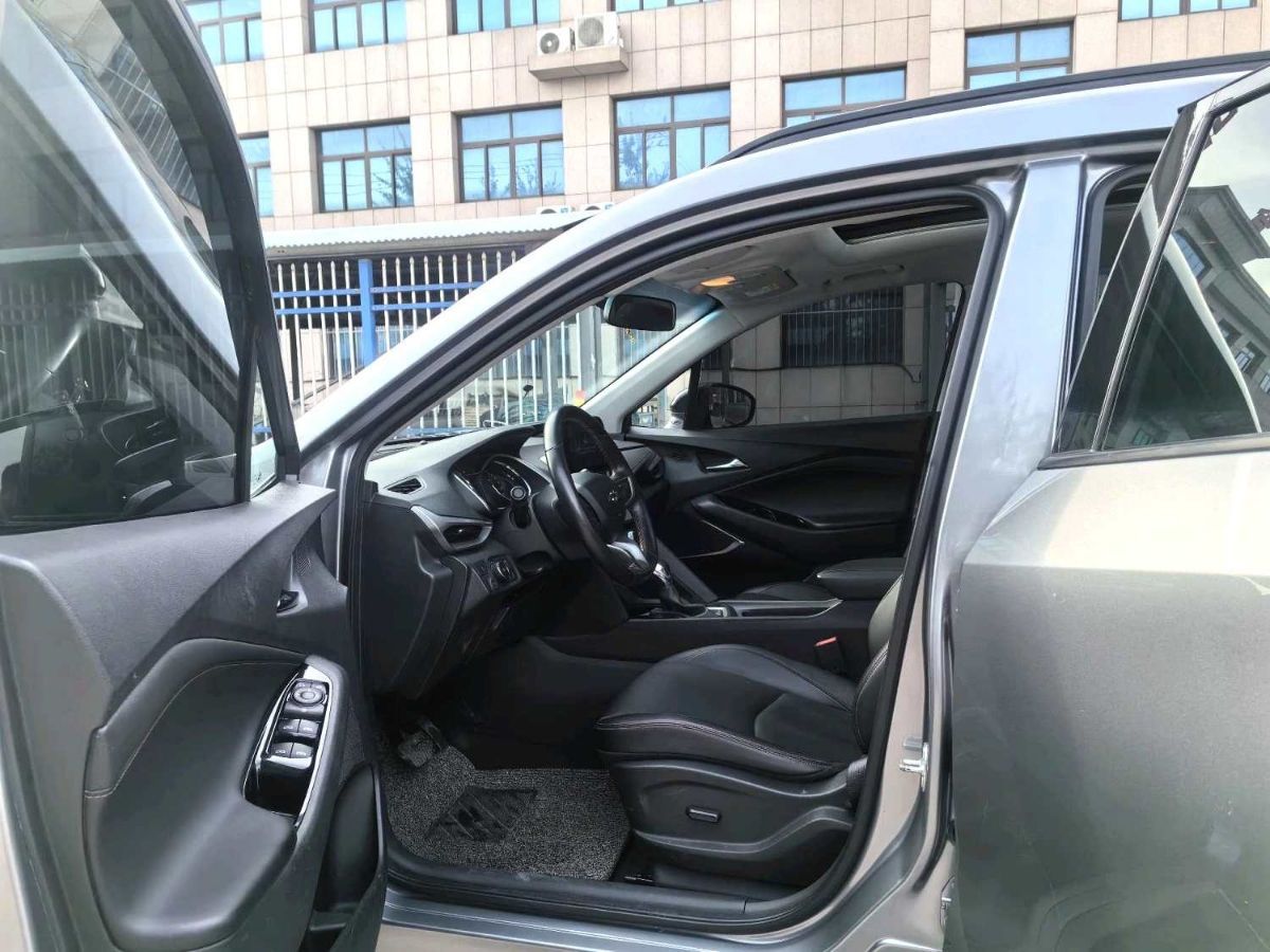 Chevrolet Orlando фото 3