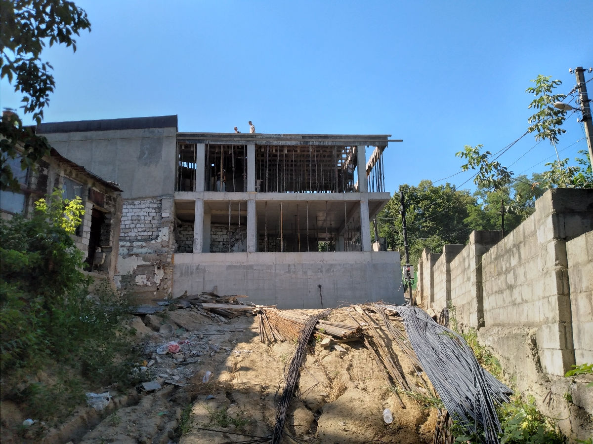Constructia caselor de la 0,lucrari de betonare foto 2