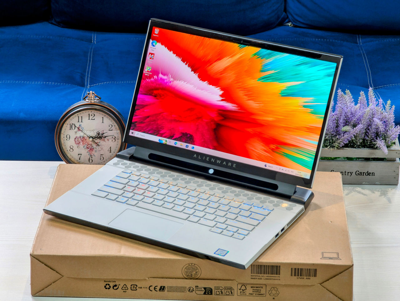 Ноутбук Dell Alienware M15 R2 4K Oled (Core i9 9980HK/16Gb DDR4/2TB SSD/6Gb Nvidia RTX 2080/15.6") фото 3