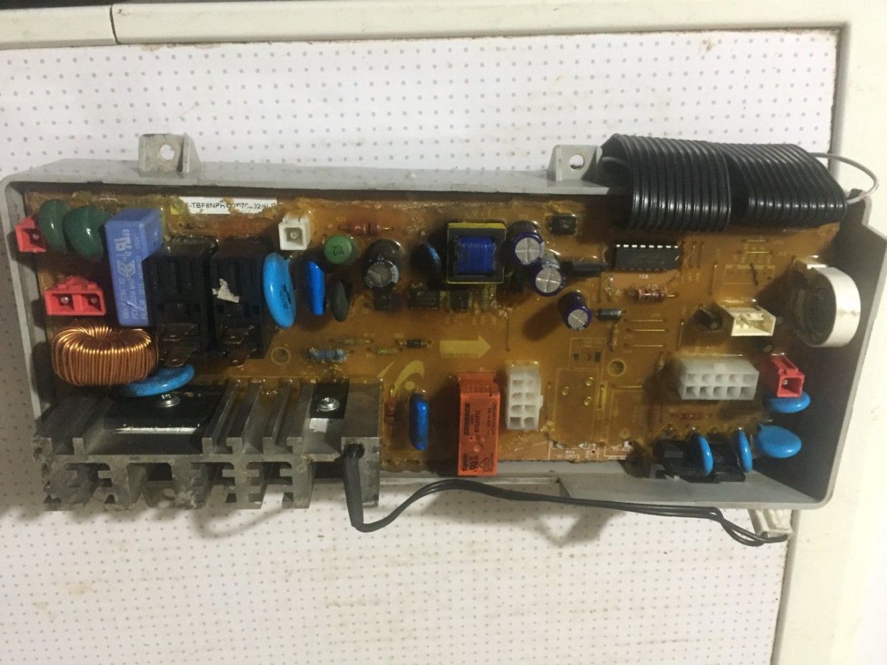 Reparatia masinilor de spalat automate la domiciliu. foto 4