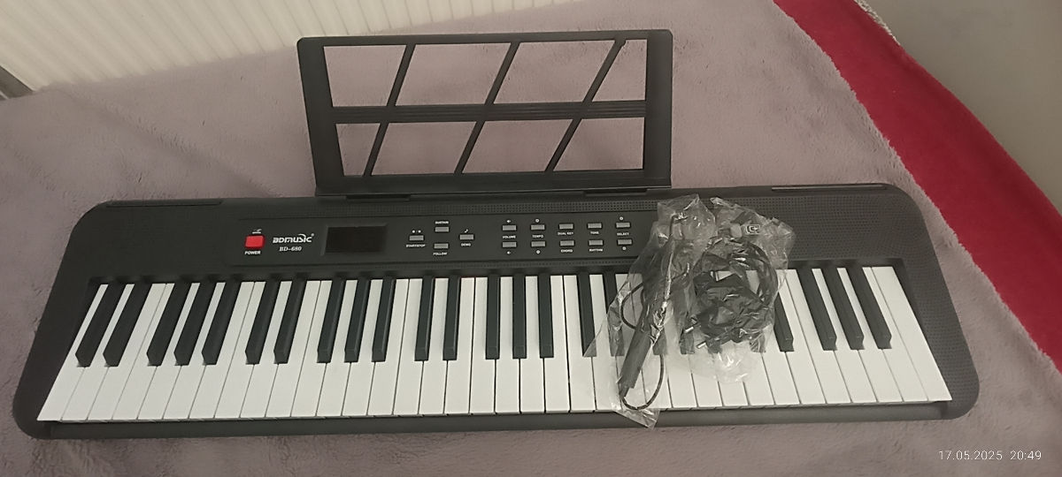 De vânzare: Pian Electronic BD-6800D – 61 clape, prețul – 3000 lei
 foto 0