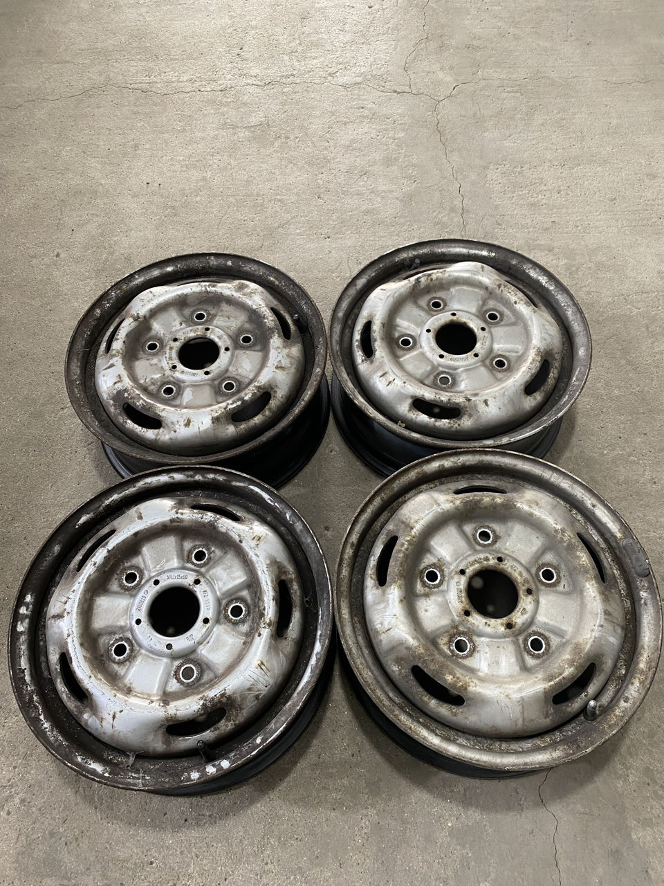 Ford tranzit . .Запчасти . Piese .2000-2006 2,0