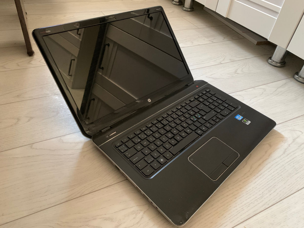 Hp Envy 17 (Beats) intel Core i7 3630QM/ 8GB RAM/ 128GB SSD + 500GB/ NVIDIA  GeForce GT630 2GB