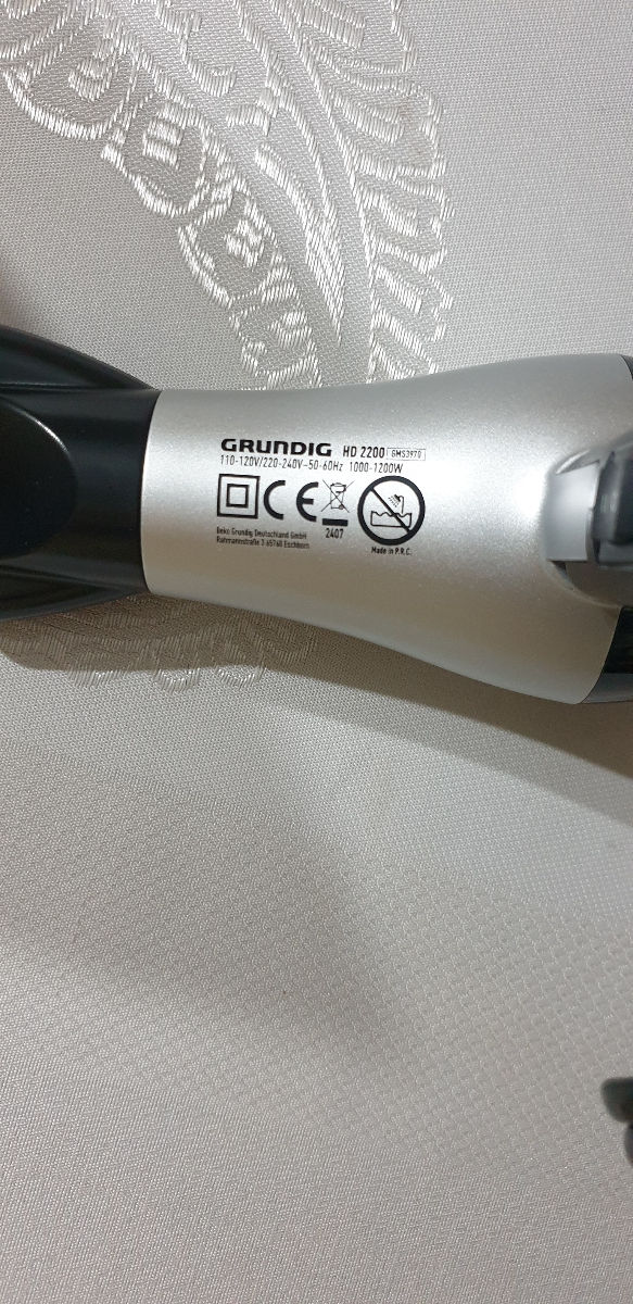 Vind fen pentru uscarea si aranjatea parului Grundig stare nou. фото 1