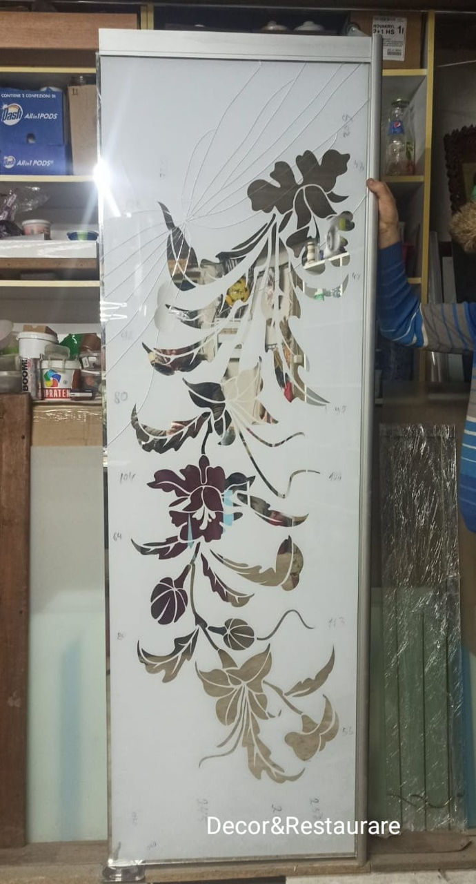 Sticla in usi, geamuri si mobila, restaurare vitralii stricate. foto 6