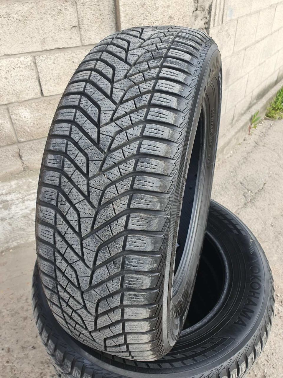 Yokohama Bluearth 225 65 R17 (4 buc)