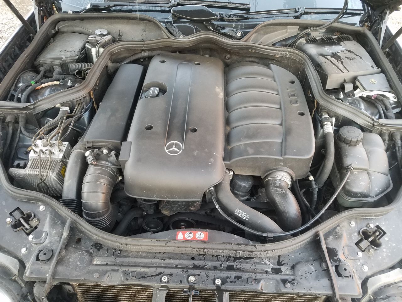 Mercedes E 211  motor 2.7 automat 2005 piese auto foto 6