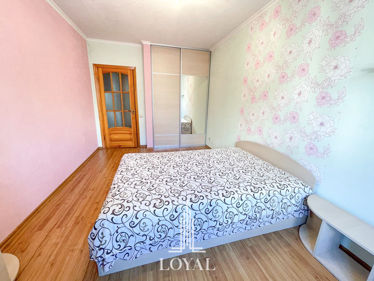 Apartament cu 3 camere, 135 m², Centru, Chișinău foto 8