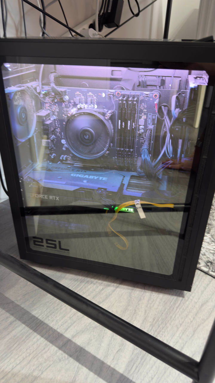 Vand calculator gaming pentru jocuri HP OMEN L25 RTX 3060 + 32GB RAM+ I7  foto 1