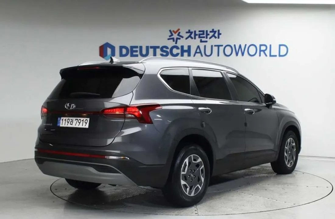 Hyundai Santa FE foto 1