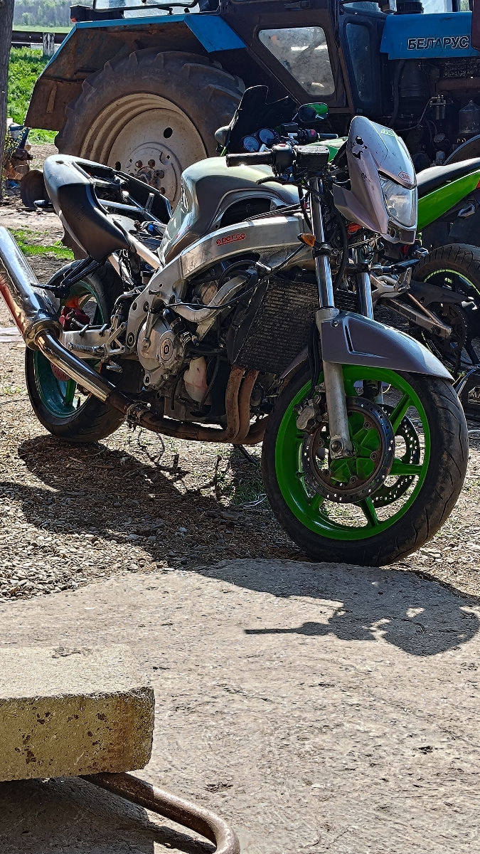 Honda CBR 600 F4 foto 0