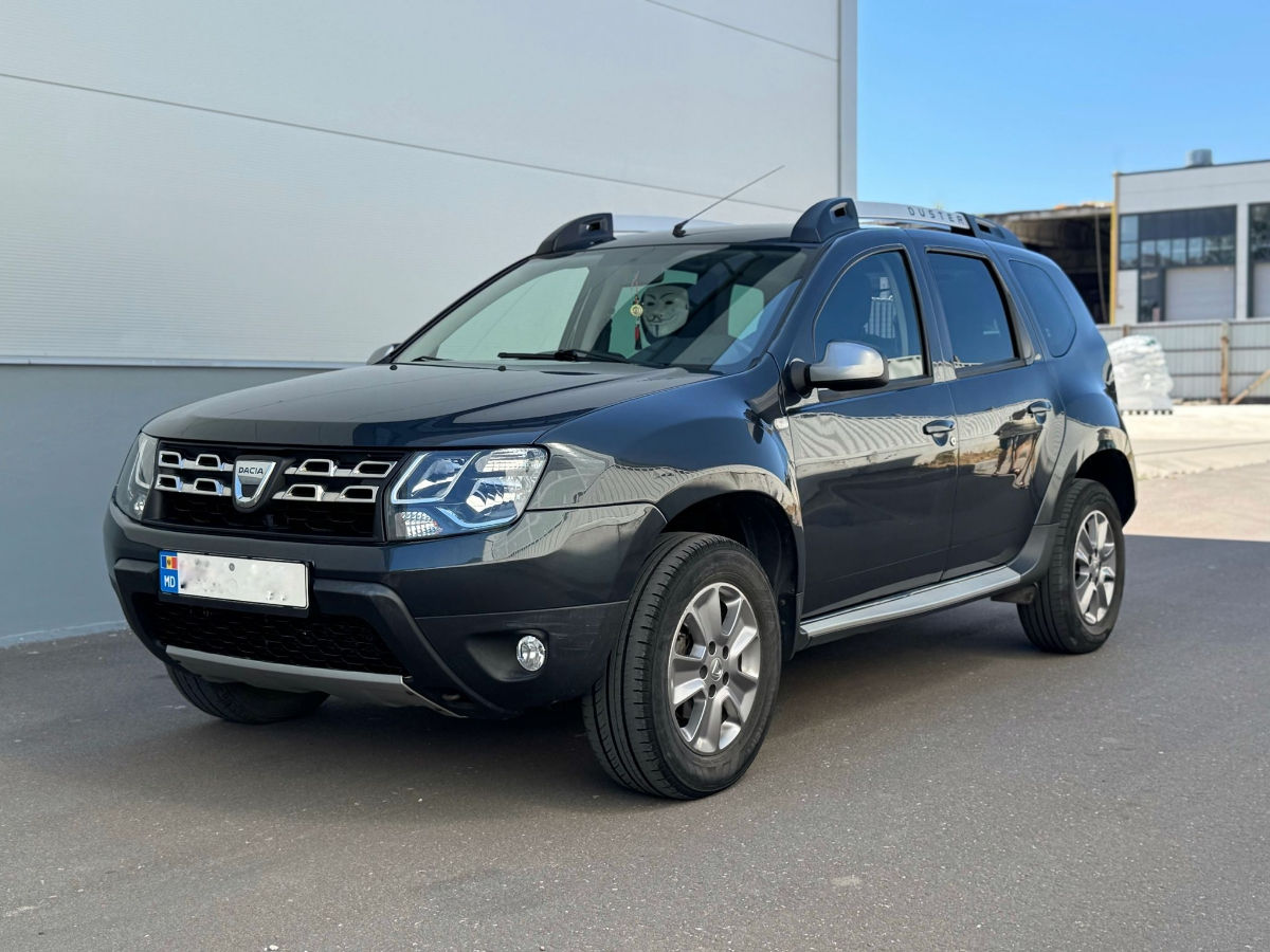 Dacia Duster фото 1