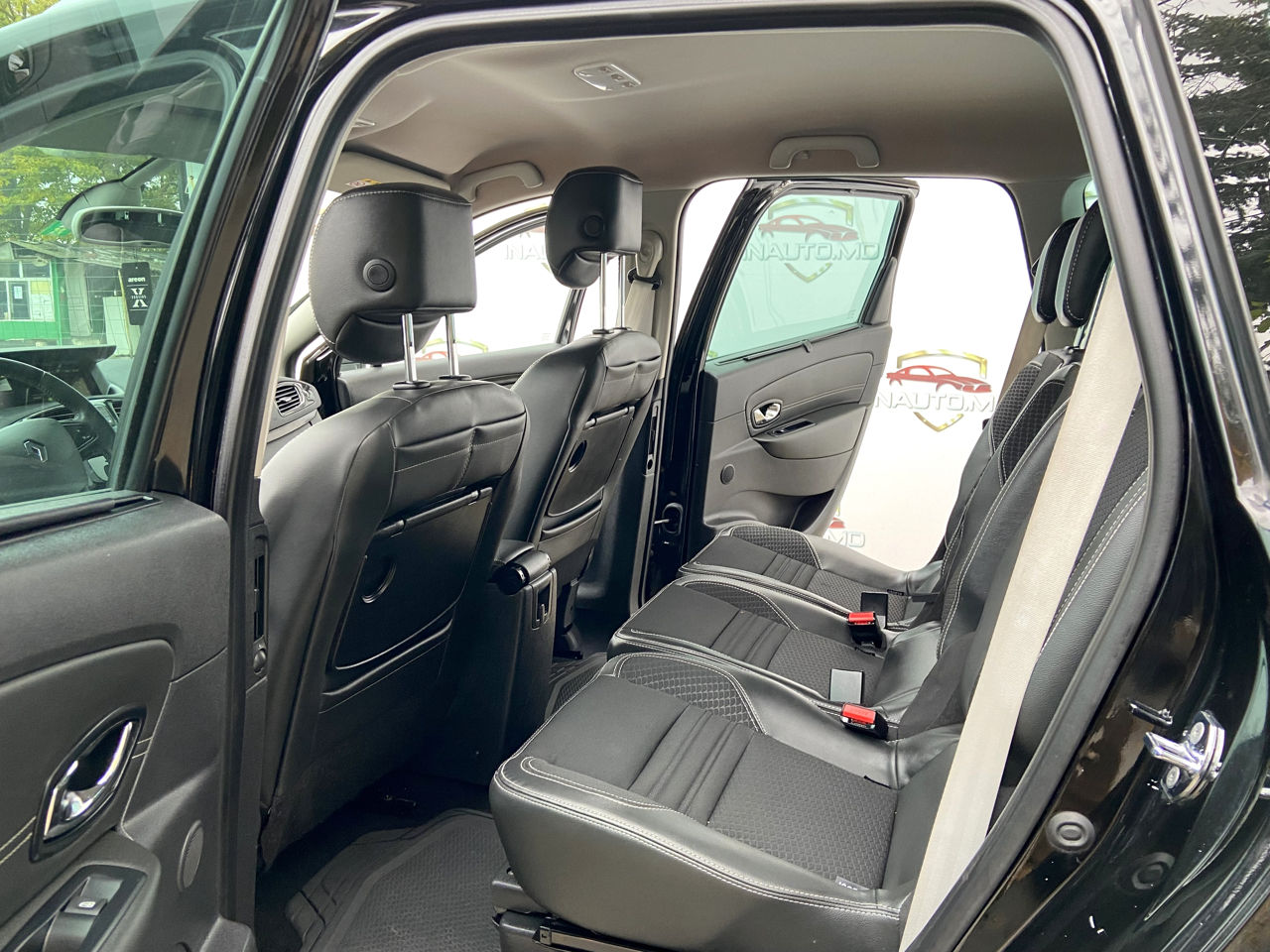 Renault Grand Scenic foto 14
