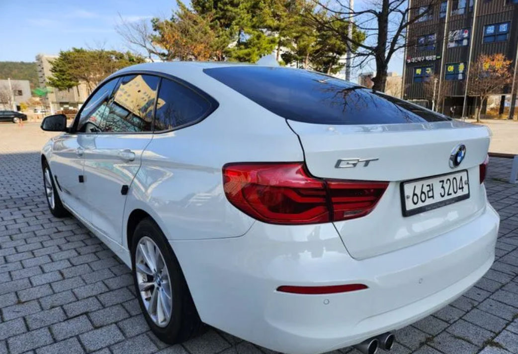 BMW 3 GT foto 1
