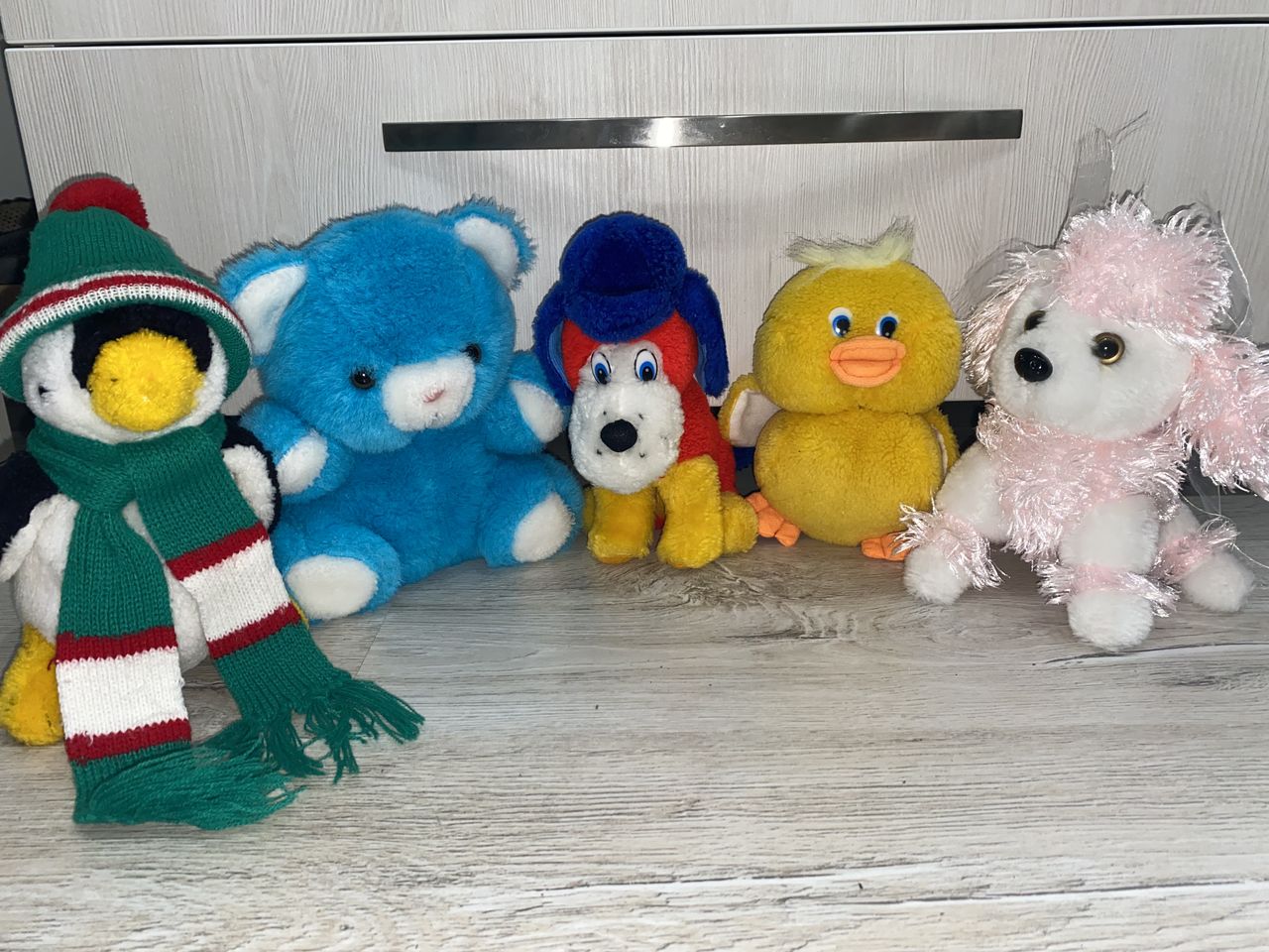 Продам игрушки 100 лей за все