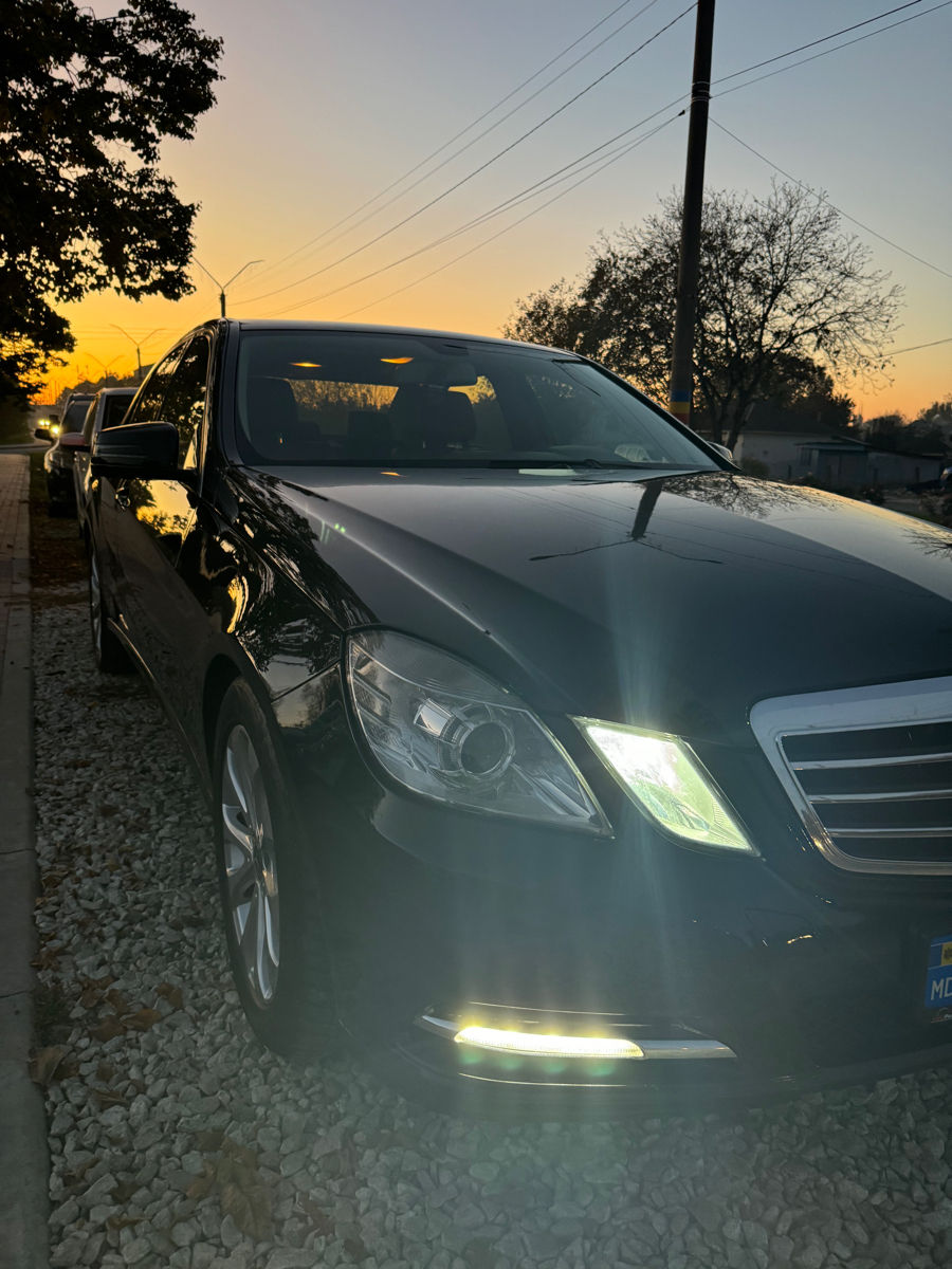 Mercedes E-Class foto 11