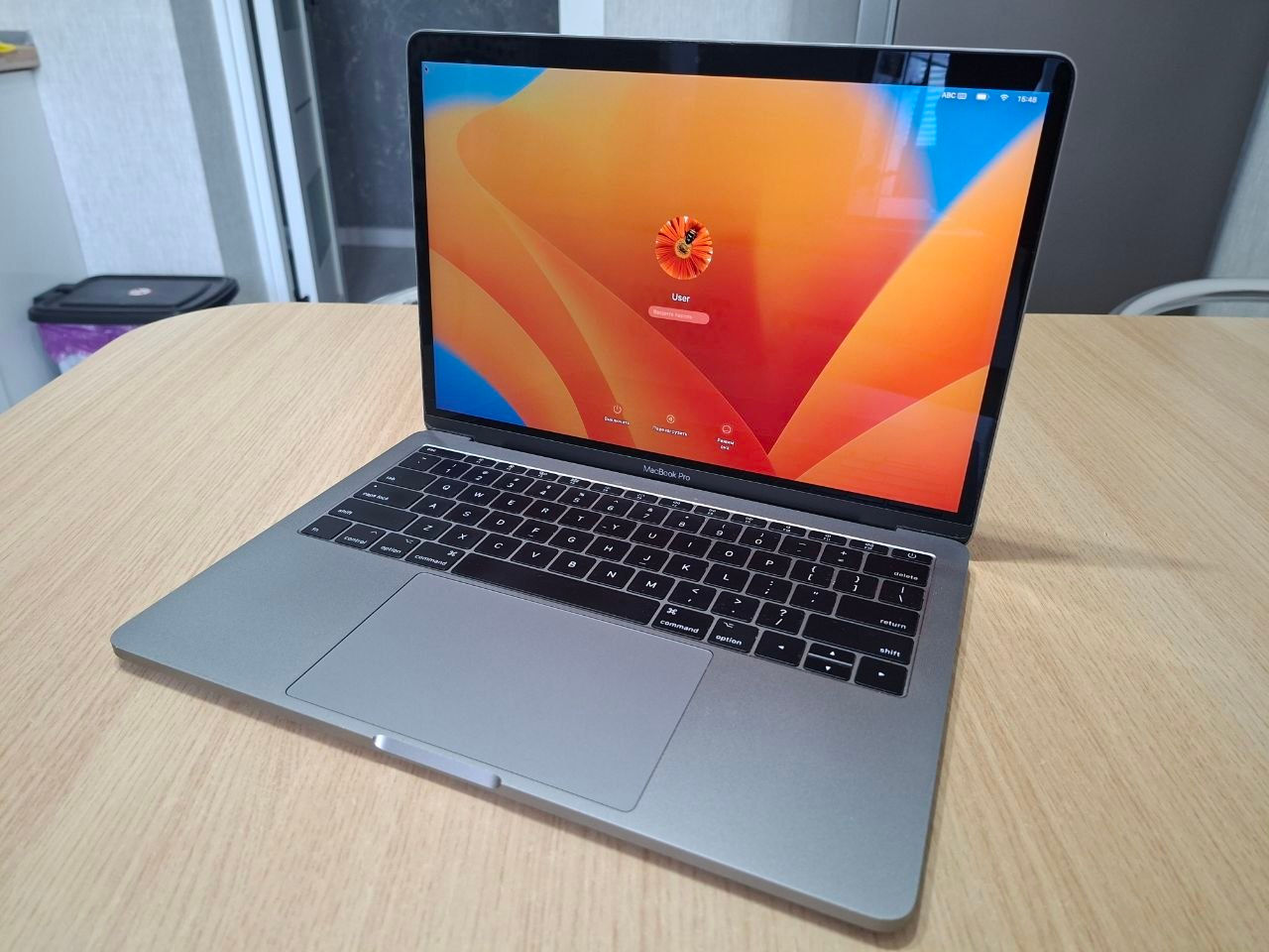 MacBook Pro 13
