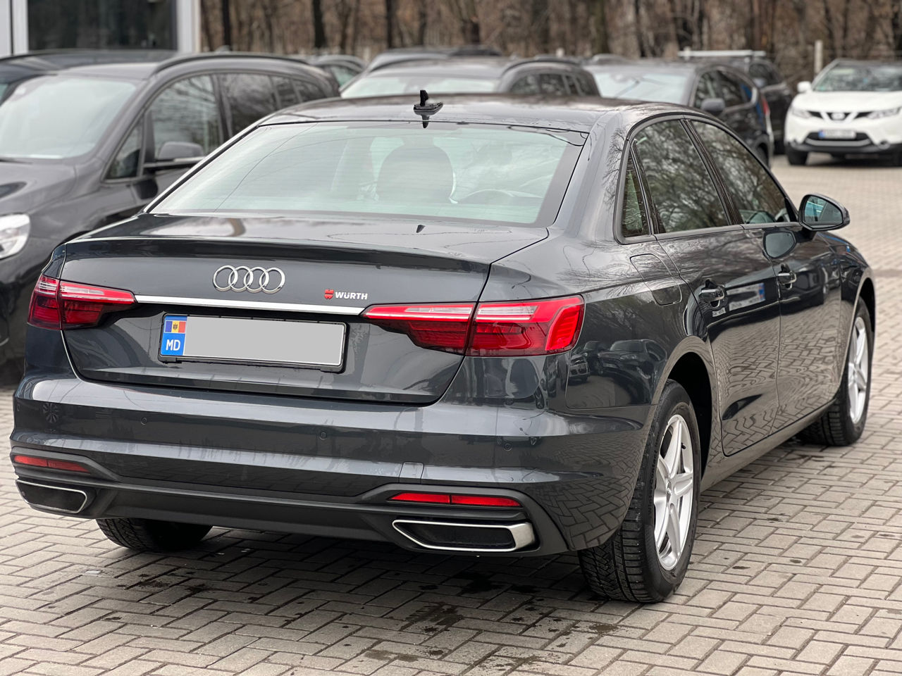 Audi A4 foto 2