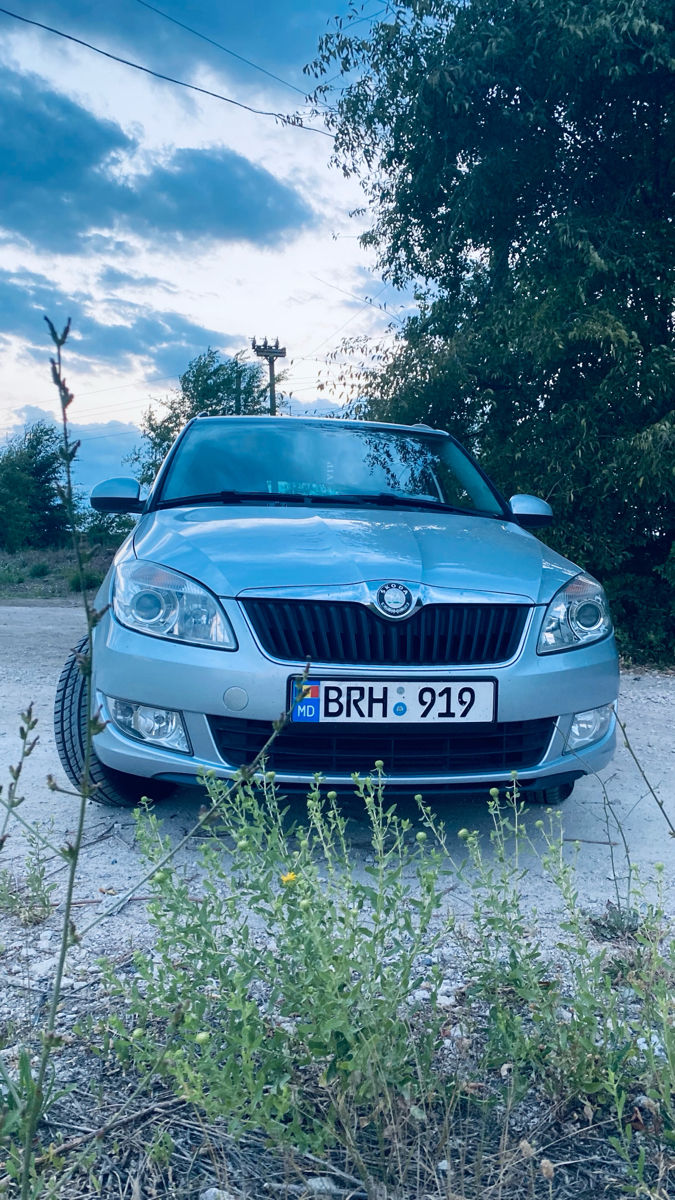 Skoda Fabia фото 3