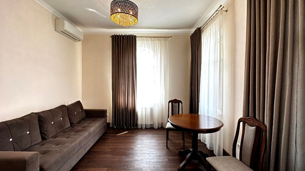 Apartament cu 2 camere, 96 m², Centru, Chișinău foto 4