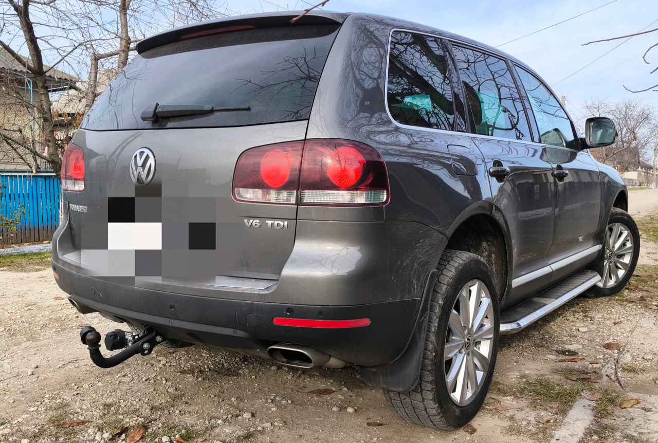 Volkswagen Touareg foto 2