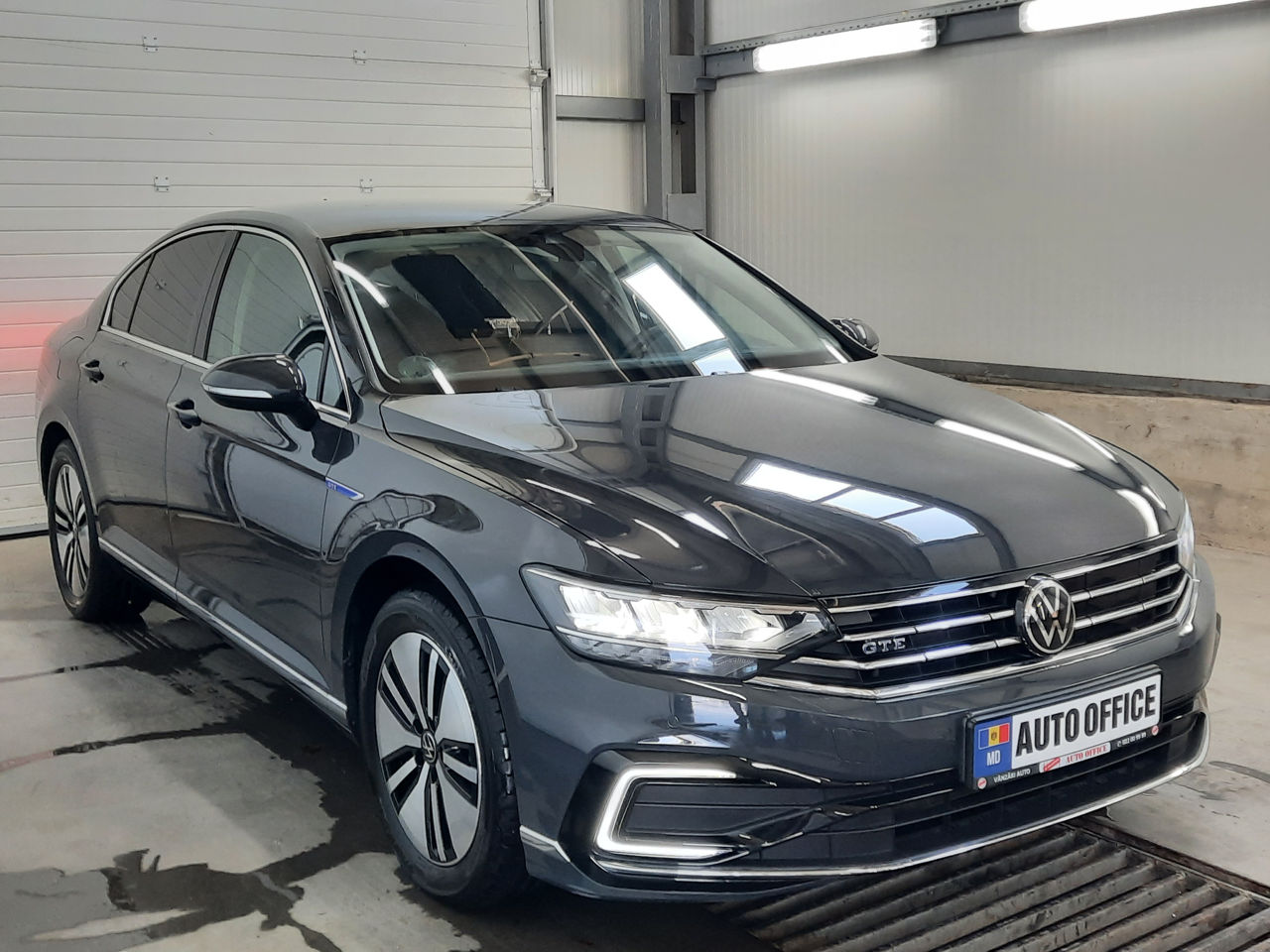 Volkswagen Passat foto 3