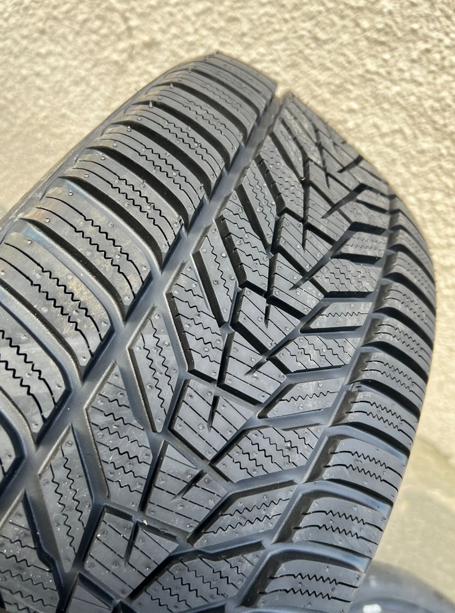 235/45 R19 Hankook Icept Evo3/ Доставка, livrare toata Moldova 2024 foto 3