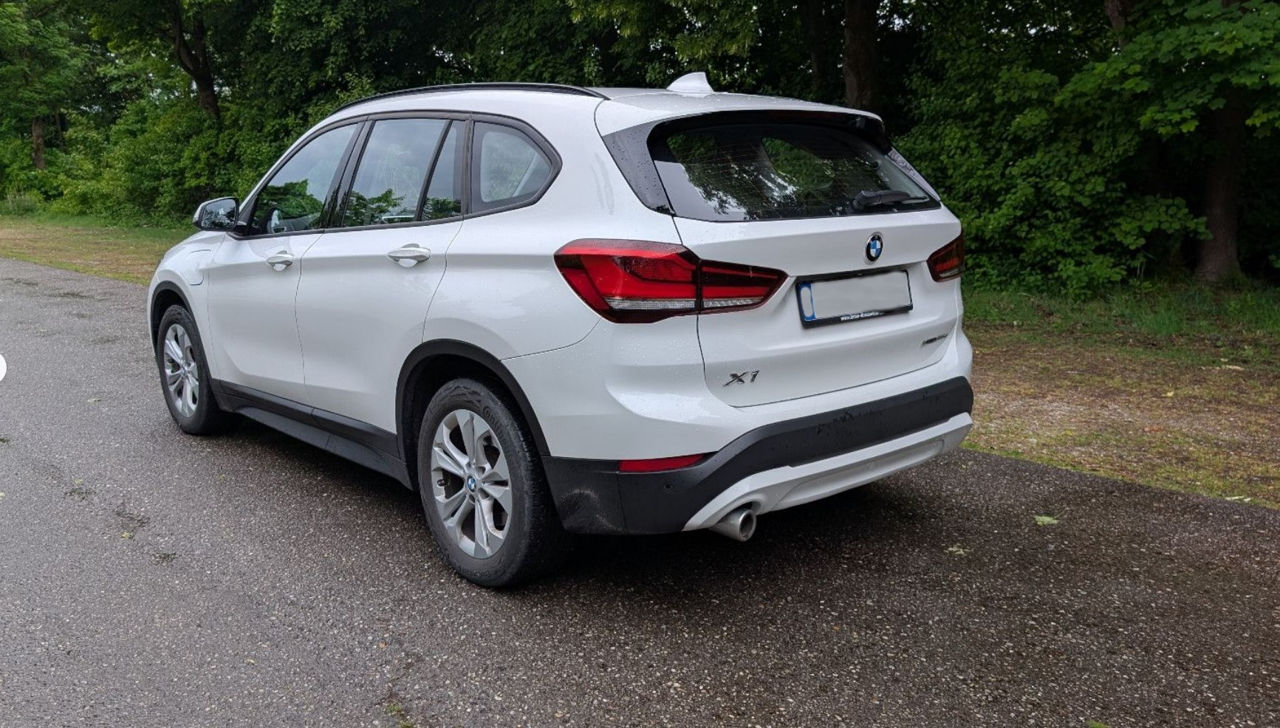 BMW X1 фото 1