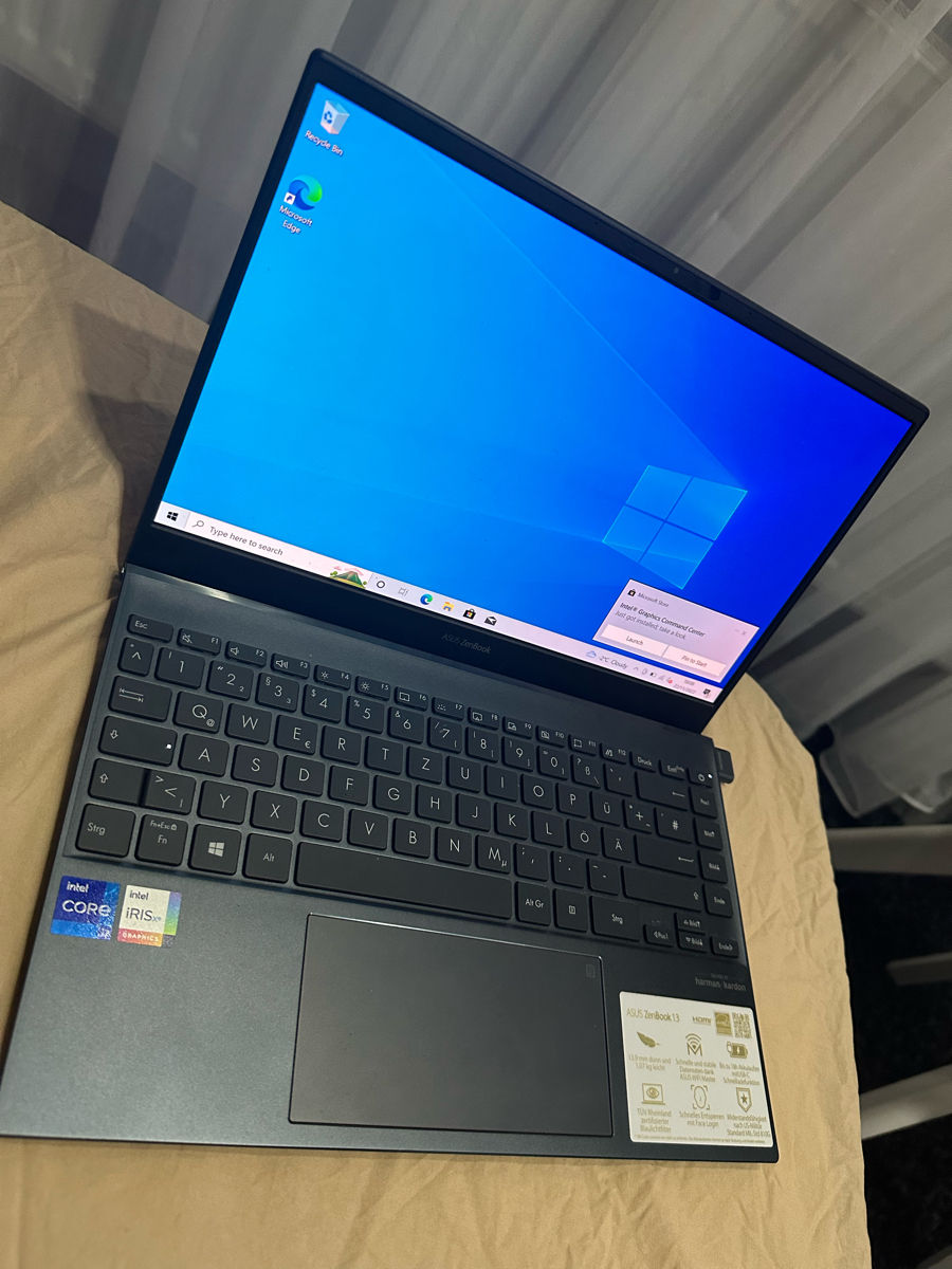 Asus Zenbook 13 UX325E