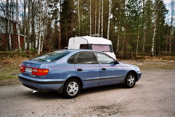 Toyota Carina foto 0