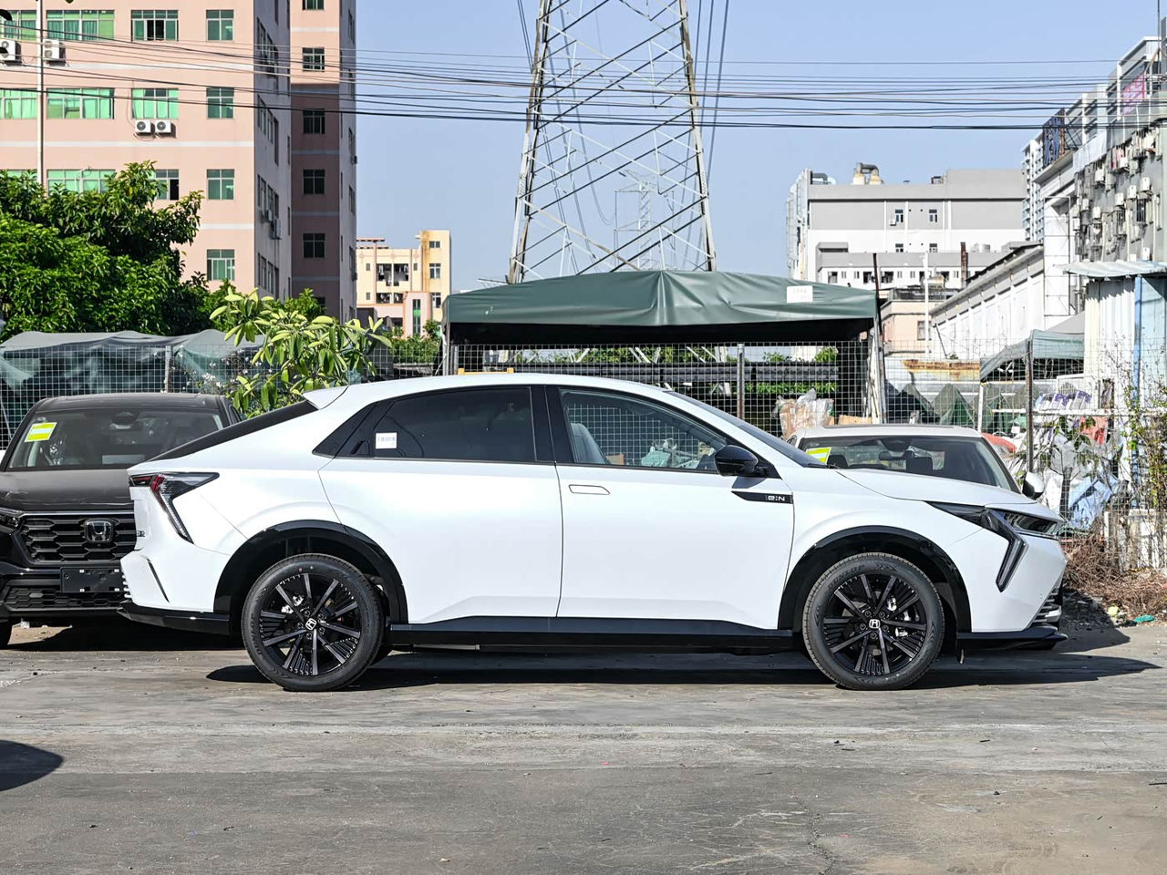 Honda e:NS2 фото 3