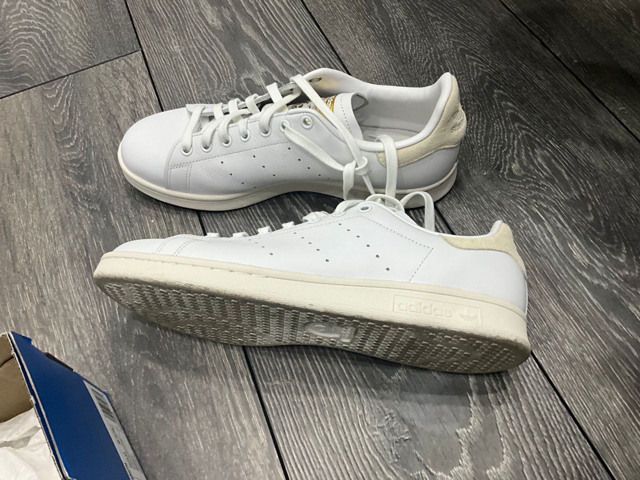 Vand Adidas - Stan Smith - Albi foto 4