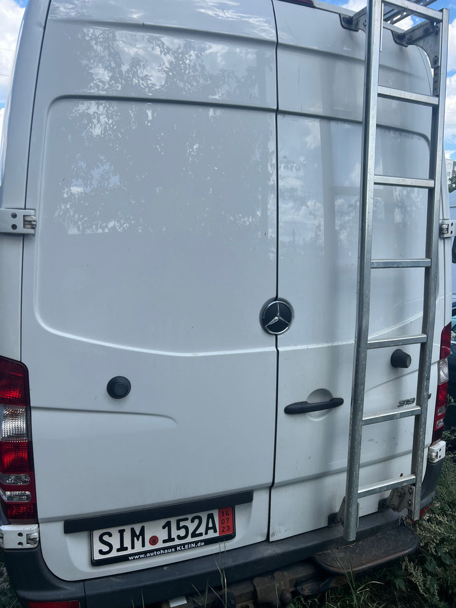 Mercedes Sprinter 319 foto 5