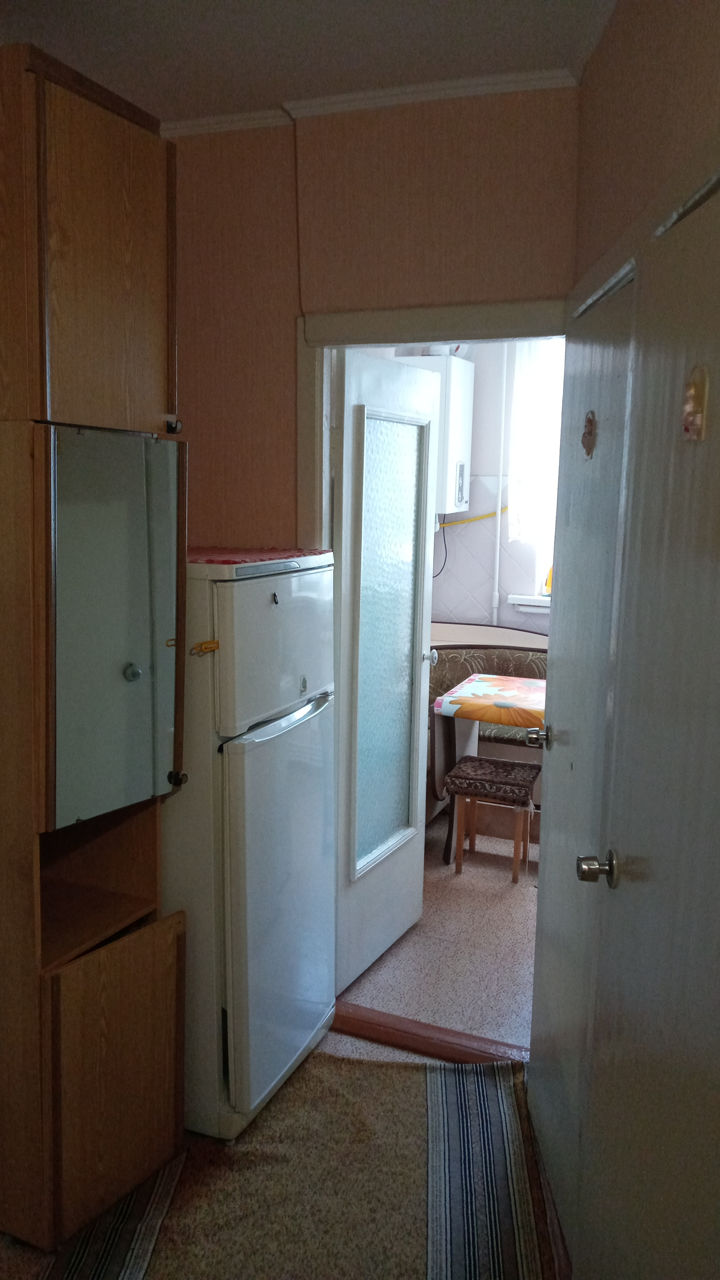 Apartament cu 2 camere, 68 m², Paminteni, Bălți foto 3