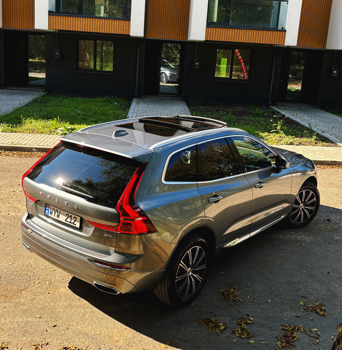 Volvo XC60 foto 2