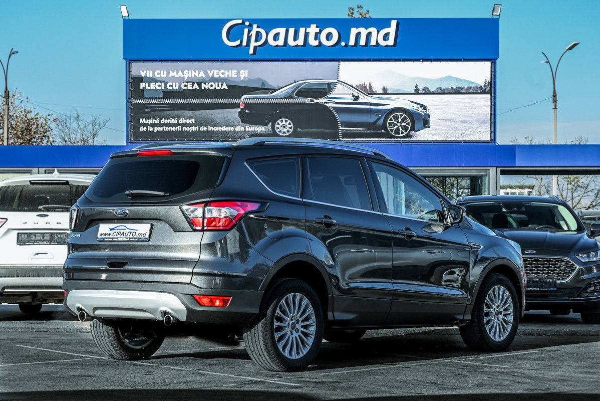 Ford Kuga foto 1