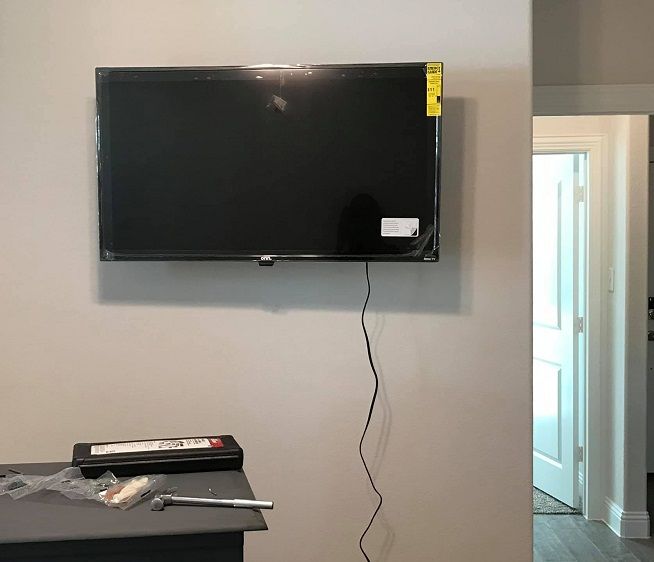 Установка телевизоров на стену. Fixarea televizorului pe perete. Montaj tv pe perete. Suport tv фото 2