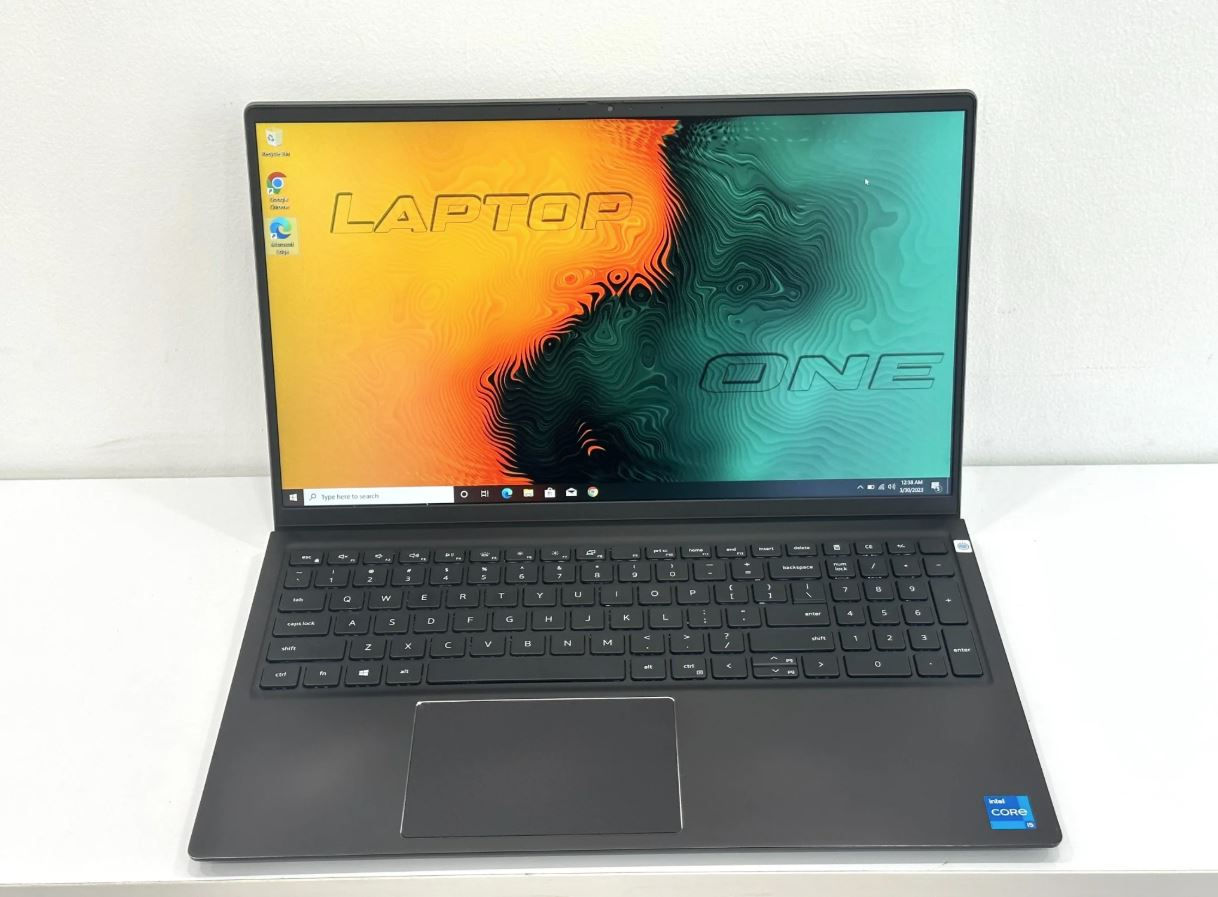 15.6"FHD/i7 4.8 Ghz/RAM 16 GB/SSD 500 Gb/GeForce MX450 4 GB/Windows 11 Pro foto 0