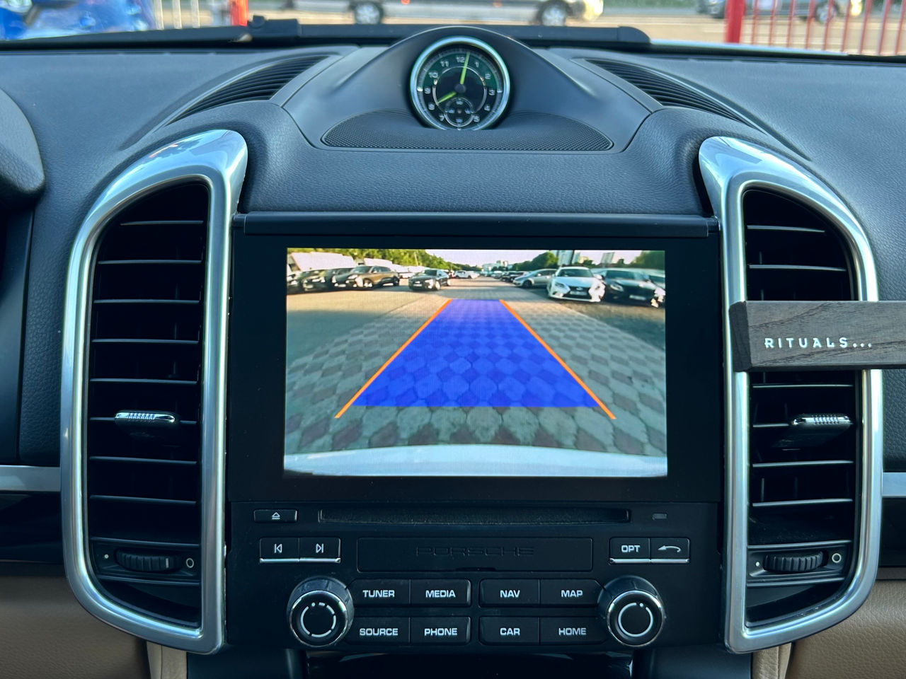 Porsche Cayenne foto 11