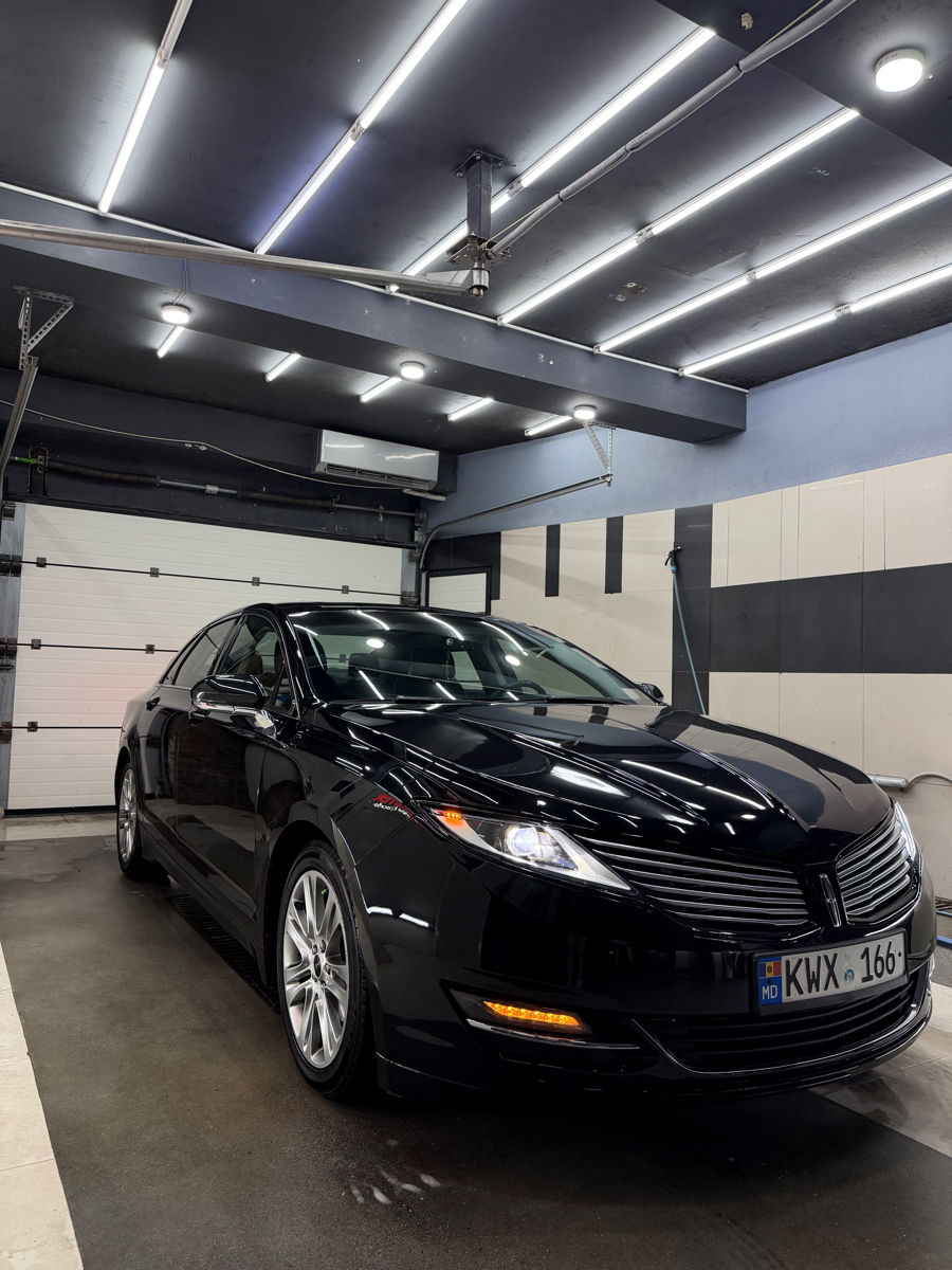 LincolnMKZ