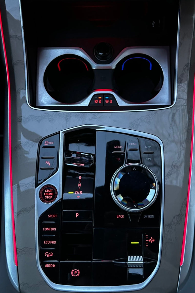 BMW X7 foto 9
