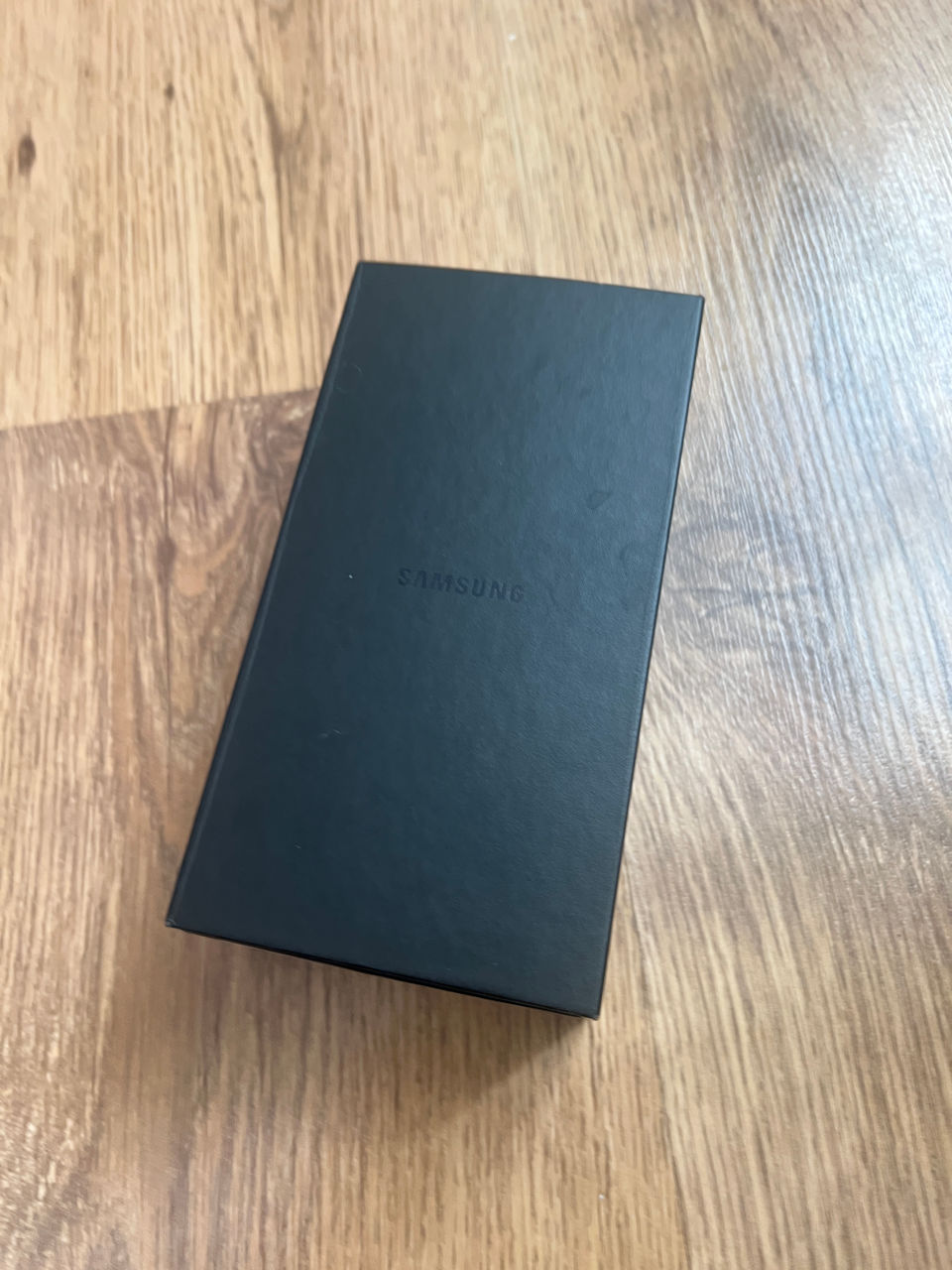 Коробка от Samsung S8