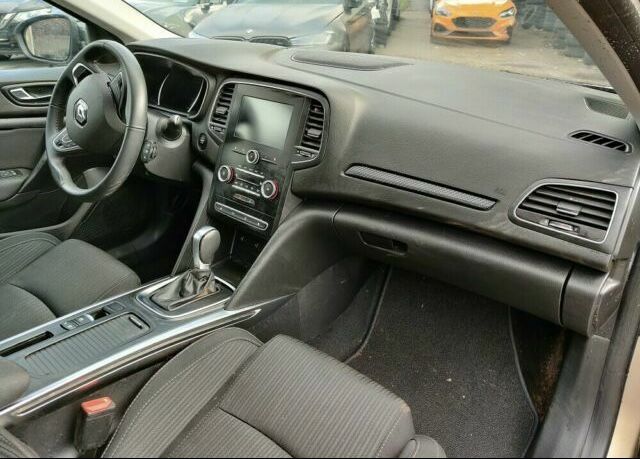 Запчясти на Renault Megane 4 фото 4