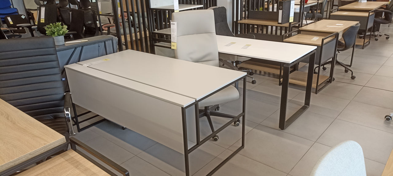 Scaune, fotolii si mese birou si sala conferinta in rate 0%. Oferim livrare. foto 0