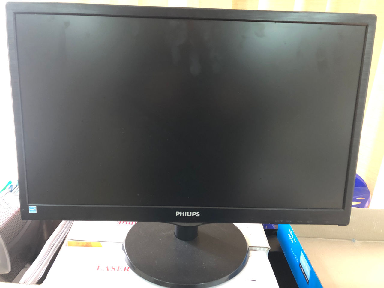 Monitor Philips 223v5