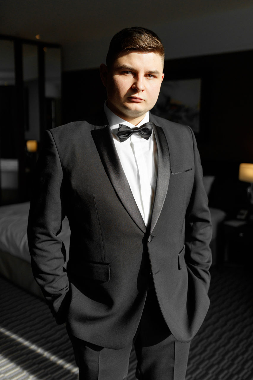 Costume clasice pentru bărbați la comanda, Costume barbatesti de nunta, Atelier Croitorie la comand foto 0