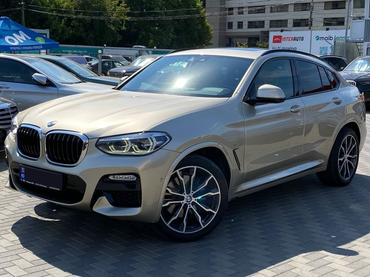 BMW X4 foto 0