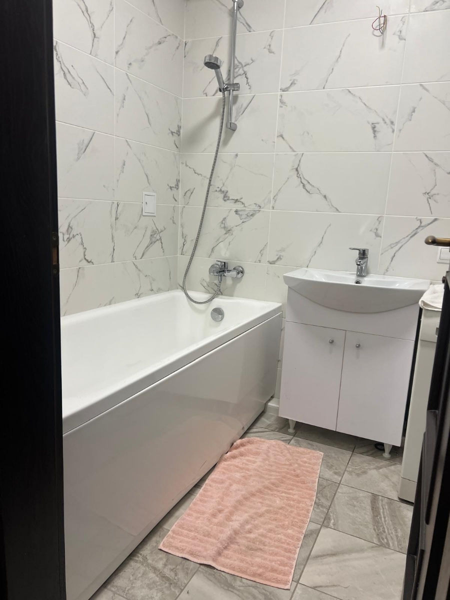 2-комнатная квартира, 74 м², Буюканы, Кишинёв 7